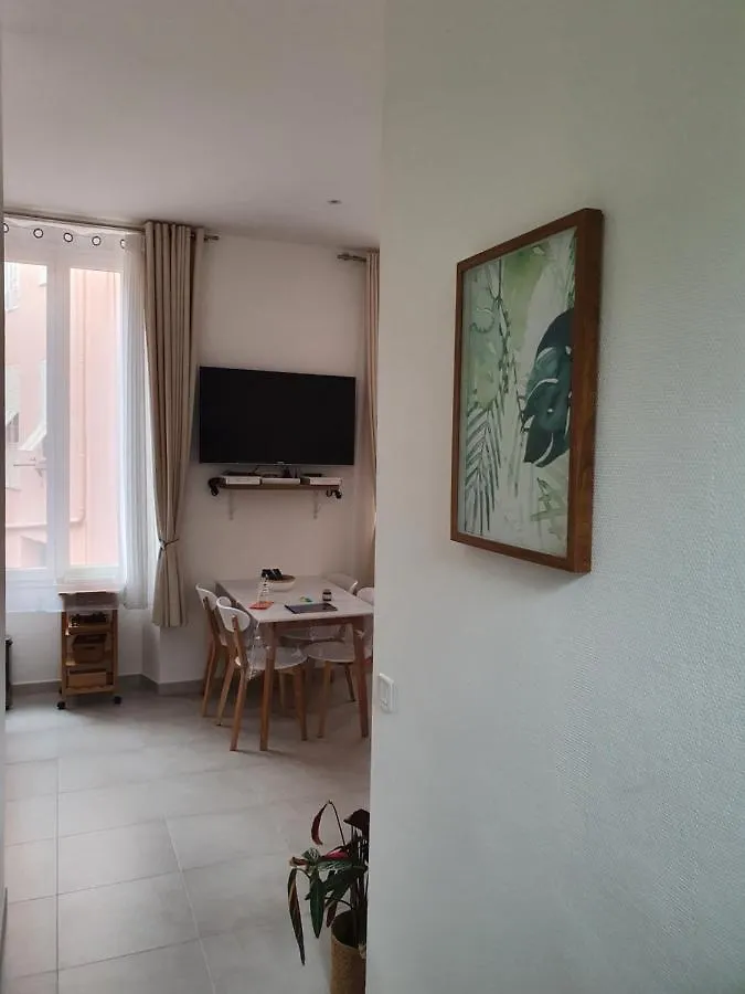 Appartamento Superbe 2 pièces neuf à 100m de la plage Mentone