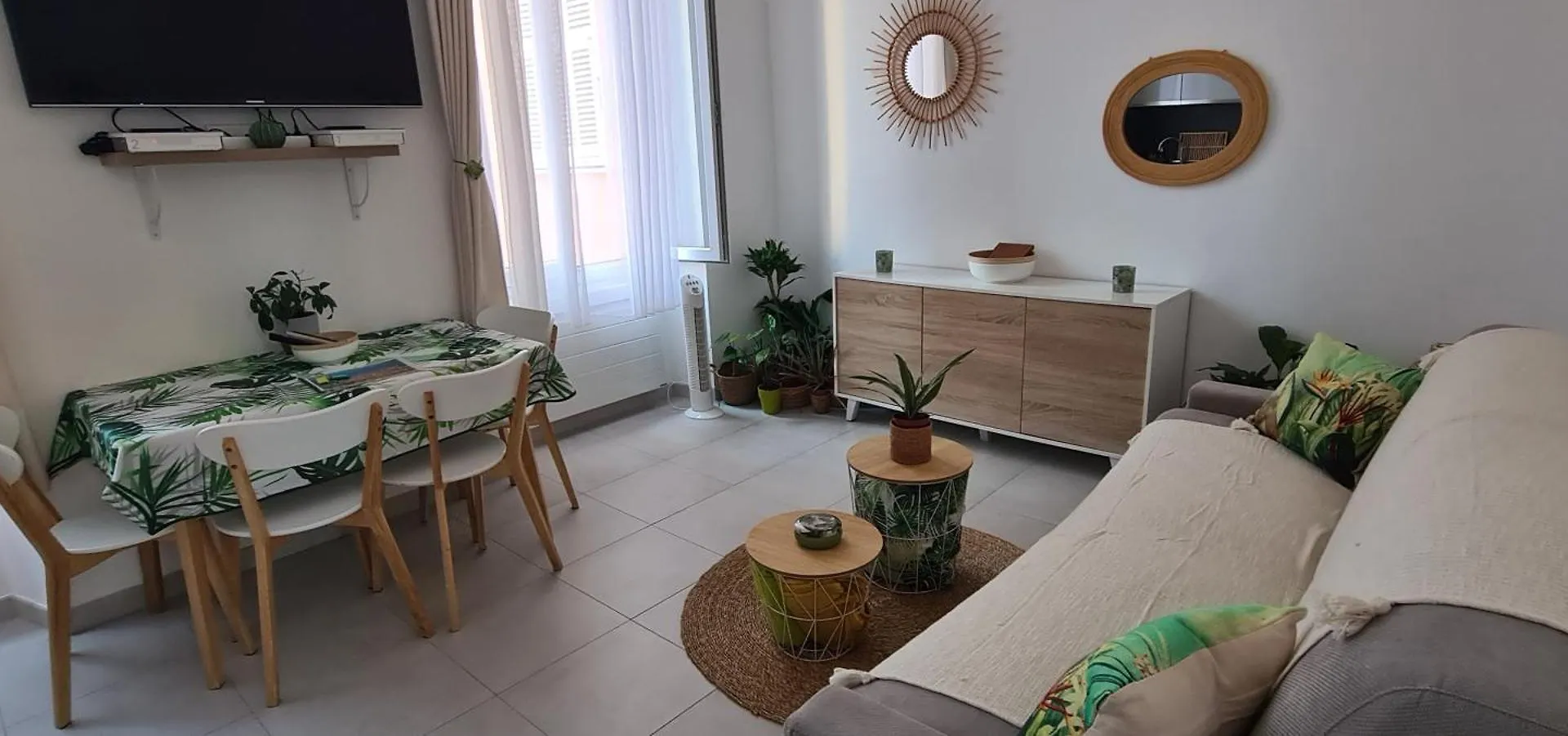 Superbe 2 pièces neuf à 100m de la plage Mentone Appartamento